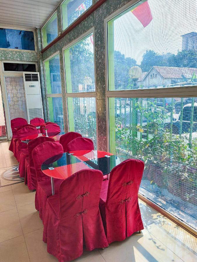 Hotel Relax Kinshasa Exteriér fotografie