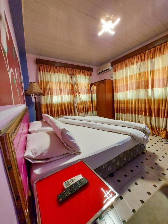 Hotel Relax Kinshasa Exteriér fotografie