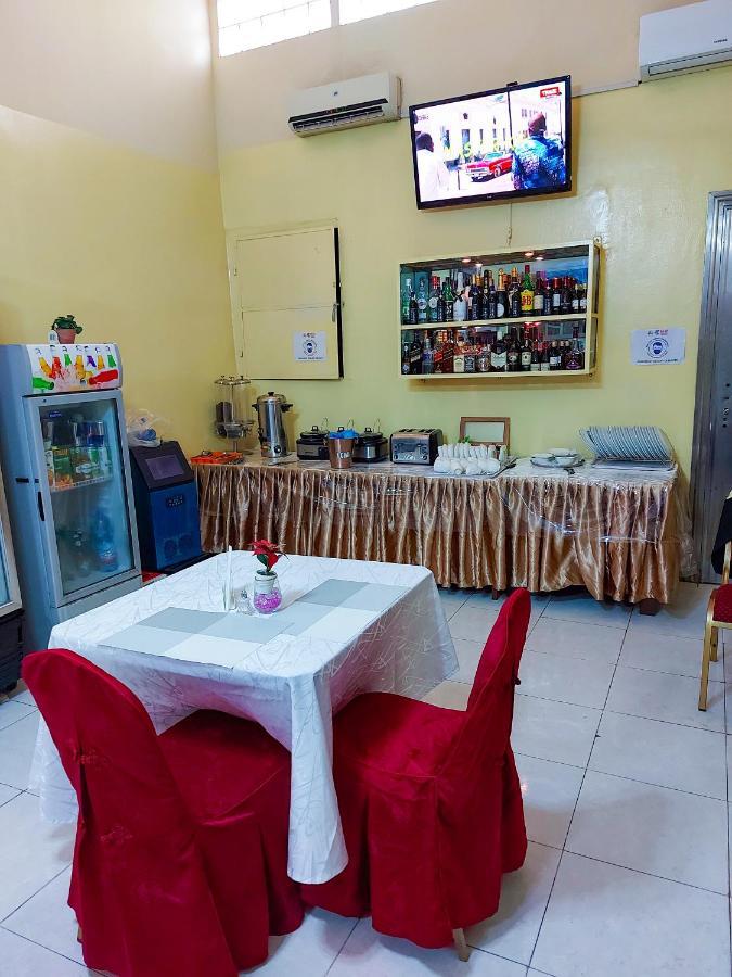 Hotel Relax Kinshasa Exteriér fotografie